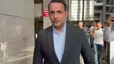 mucahit birinci ak partiden istifa etti tyBuStLE