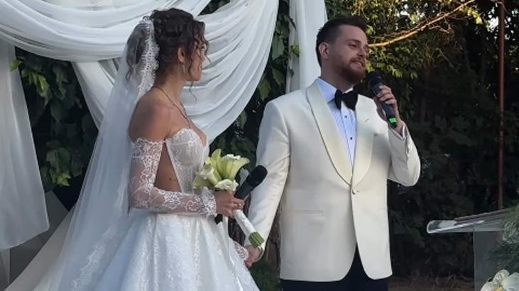 Ödül merasiminde evlenme teklifi etmişti... Alper Rende ve Betül Çakmak dünyaevine girdi: 12 yıldır bugünü bekliyorum 9 odul merasiminde evlenme teklifi etmisti alper rende ve betul cakmak dunyaevine girdi 12 yildir 6CIFhRHD