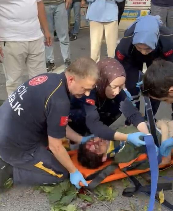 oyuncu ibrahim yildizin uzerine agac devrildi hastaneye kaldirilan oyuncu vefat kalim savasi veriyor 1 zNTge49t