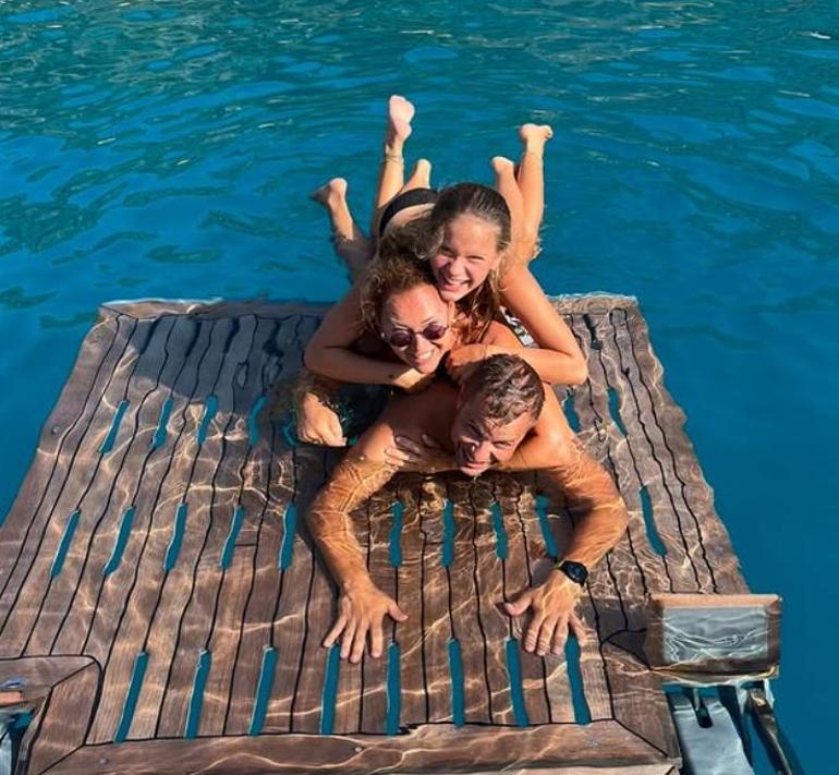 pinar altugun yoga goruntusune yorum yagdi yagmur bey kiskanmiyor mu 1