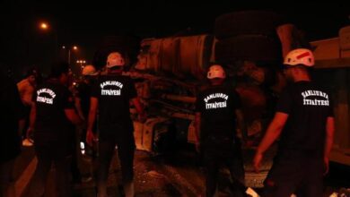 sanliurfada zincirleme trafik kazasi yasandi tir ortaligi savas alanina cevirdi bxBZycSx