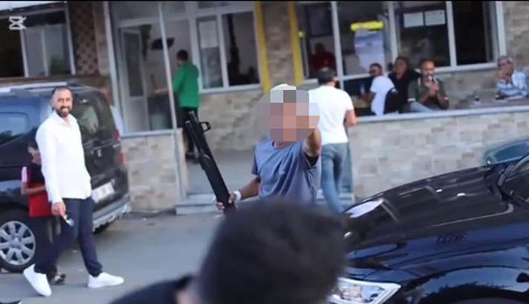 Sokak röportajında dehşet anları: 15 yaşındaki çocuk gözaltına alındı 3 sokak roportajinda dehset anlari 15 yasindaki cocuk gozaltina alindi 1 qEl8Mlt8