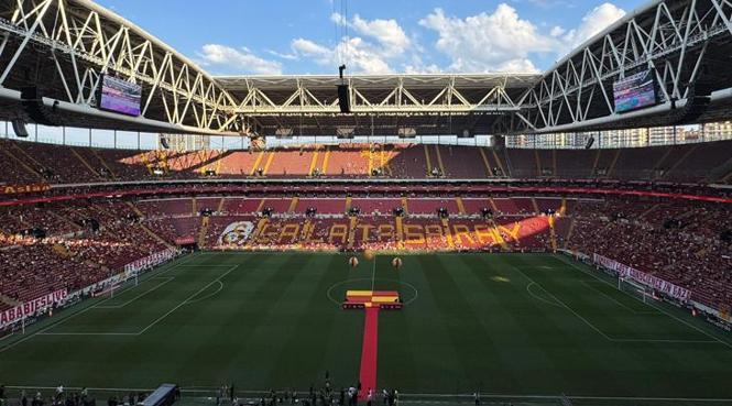 SON DAKİKA | Galatasaray'da Victor Osimhen ve Leroy Sane için imza töreni! Ederson tezahüratı, Dursun Özbek'ten şampiyonluk bildirisi 7 son dakika galatasarayda victor osimhen ve leroy sane icin imza toreni ederson tezahurati SZQO82bp