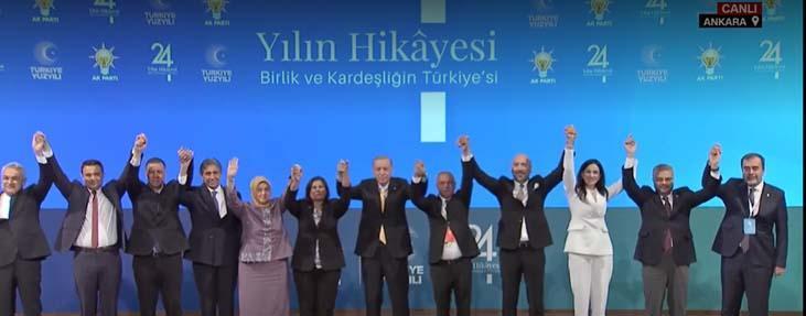 son dakika rozetlerini cumhurbaskani erdogan takti iste ak partiye katilan 9 belediye baskani 4 WSDbED1O
