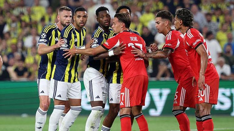 Tayfun Bayındır'dan Benfica maçı sonrası Mourinho'ya eleştiri! 'İşte bu kadar kolay Fenerbahçe’yi çözmek' 3 tayfun bayindirdan benfica maci sonrasi mourinhoya elestiri iste bu kadar kolay fenerbahceyi cozmek 1 YWrtVVwu