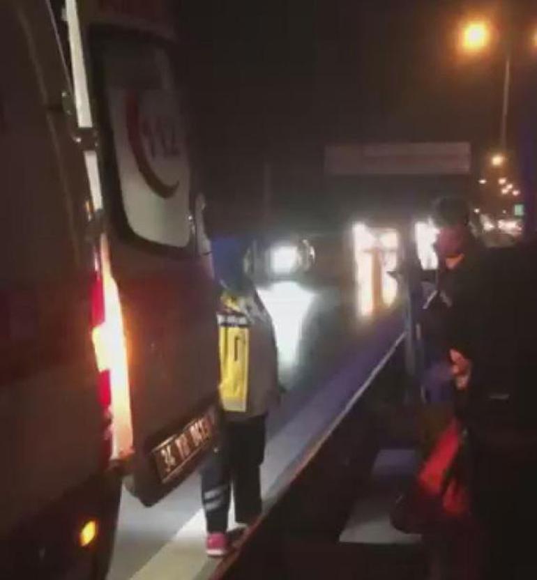 tem otoyolunda dehsetli kaza yolun karsisina gecmeye calisan bayan feci formda can verdi 1