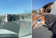 temde kamyon devrildi trafik yogunlugu olustu 8sPyIZH2
