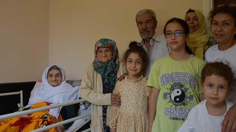 Torununun torununu gördü! Hatice nine 106’ncı yaşını kutladı 2 torununun torununu gordu hatice nine 106nci yasini kutladi 0 LftymhLi
