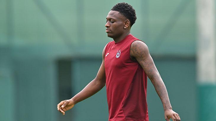 Trabzonspor'da Kazeem Olaigbe birinci antrenmanında! 1 trabzonsporda kazeem olaigbe birinci antrenmaninda