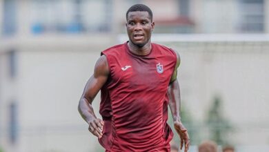 trabzonsporda paul onuachu azam katki pesinde Zn6CgWLF