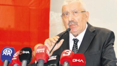 yalcin ozelin oltasina balik gelmez RcnSKlWm