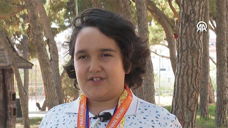 yalnizca 140 sahsa verildi 12 yasinda bunu basardi daha evvel hicbir turk bu unvani 3vU7JOAZ