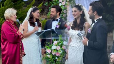yeni evlenen sitare akbastan kafa karistiran sozler cok eski arkadasiz PAE6UFf5