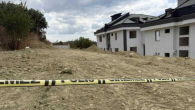 yer buyukcekmece villa bahcesinde ceset bulundu 3 4 ay evvel gomulmus P1GEsagu