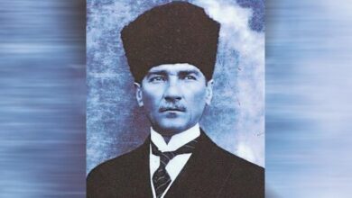 zaferi kutlayan marslari daima birlikte soyluyoruz aUbLAKDt