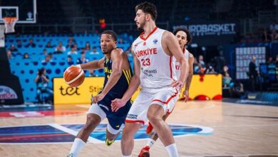 12 dev adam ceyrek finalde isveci devirdik FgxtUPMj