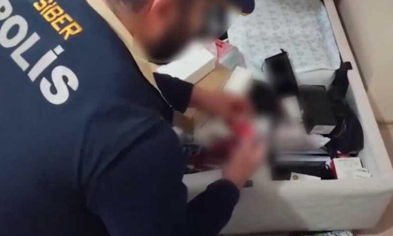 19 vilayette operasyon! Çocuk müstehcenliği ve yasa dışı bahisten 49 tutuklama 1 19 vilayette operasyon cocuk mustehcenligi ve yasa disi bahisten 49 tutuklama UzJIPnBi
