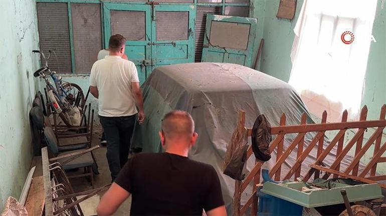 44 yıldır garajda saklandı, 15 bin Euroya satıldı: Büsbütün orjinal, Türkiye'de tek 3 44 yildir garajda saklandi 15 bin euroya satildi busbutun orjinal turkiyede tek 1 VRfWazBG