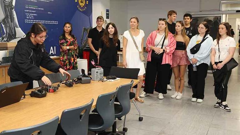 Alman öğrenciler Demirören Medya ve Teknoloji MTAL'i ziyaret etti 2 alman ogrenciler demiroren medya ve teknoloji mtali ziyaret etti 0 FEJ1n5HU