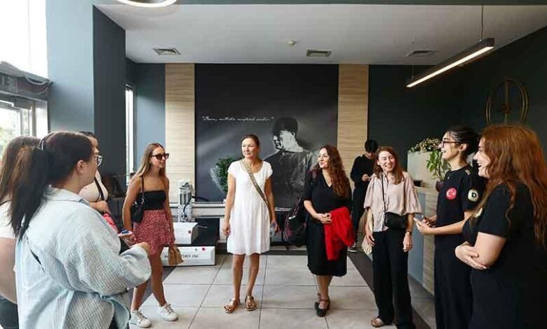 Alman öğrenciler Demirören Medya ve Teknoloji MTAL'i ziyaret etti 1 alman ogrenciler demiroren medya ve teknoloji mtali ziyaret etti 2Cz6XcFx