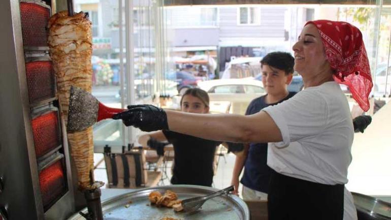 Amasya'da bu işi yapan tek kadın! ‘Beni gören bayanların birden fazla şaşırıyor’ 2 amasyada bu isi yapan tek kadin beni goren bayanlarin birden fazla sasiriyor 0 hpOKpvlf