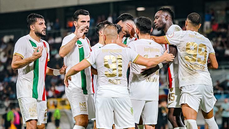Amedspor, Adana Demirspor deplasmanında 8 golle galip! 1 amedspor adana demirspor deplasmaninda 8 golle galip yduatuLd