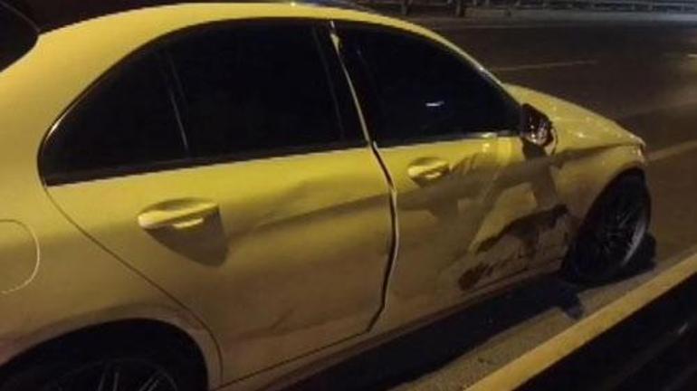 atasehirde feci kaza araba bariyere carpti 1i agir 3 yarali 0 GNUyP7gj