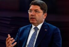 bakan tunctan chp istanbul vilayet baskanligi onunde yasananlara ait aciklama isimli sorusturma baslatilmistir IqYZMJO8