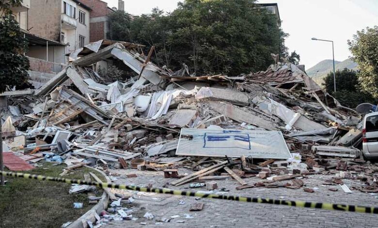 balikesirde 1 ayda 9 bin deprem daha buyugu olacak mi prof dr ahmet ercan WHj6WZ6d