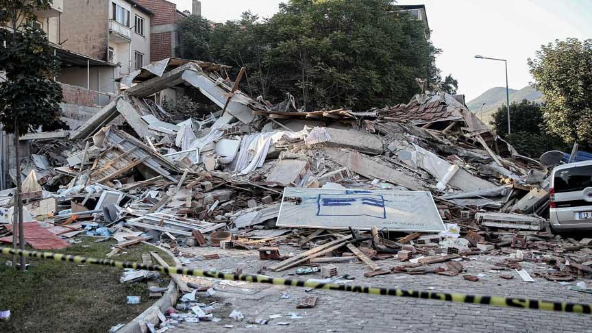 Balıkesir’de 1 ayda 9 bin deprem! ‘Daha büyüğü olacak mı?’ Prof. Dr. Ahmet Ercan açıkladı