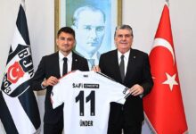 besiktas baskani serdal adali yeni transfer cengiz under ile bir ortada yFOOGI3r