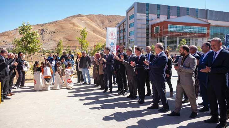 bir anadolu senliginin kapanis duragi bitlis 7 dfpicbvH