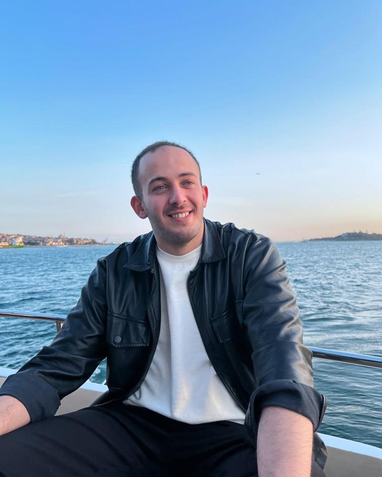Boşluğu gördü, 24 yaşında işveren oldu! Ailesi oyun sanmış: 'Tekne kiralamak aslında ucuz' 4 boslugu gordu 24 yasinda isveren oldu ailesi oyun sanmis tekne kiralamak aslinda ucuz 2 ntLpMcjf