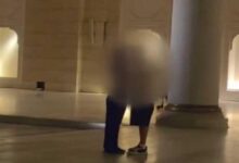 camlica camiinde uygunsuz hareketlerde bulunan 2 turist hakkinda karar hHCDROqQ