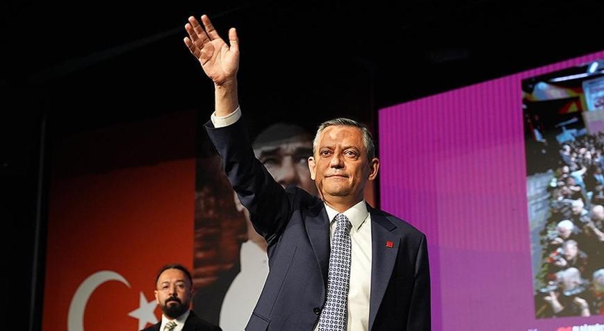 CHP’de harikulâde kurultay günü: Özel ve takımı itimat tazeleyecek