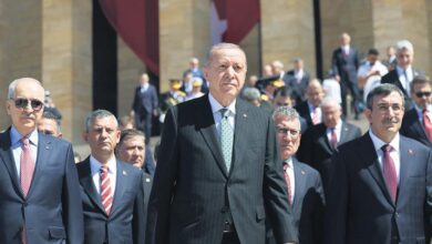 cumhurbaskani erdogan baskanligindaki devlet erkani atayi ziyaret etti bir asir sonra da bos durmuyorlar pXzDmNBj