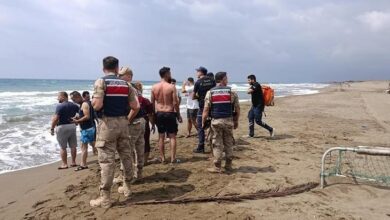 denizde aciga suruklenen kardeslerden biri oldu baskasinin durumu agir 6ki43ezZ