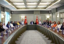 erdogan ak partili bayan belediye liderlerini kabul etti DACxZavf