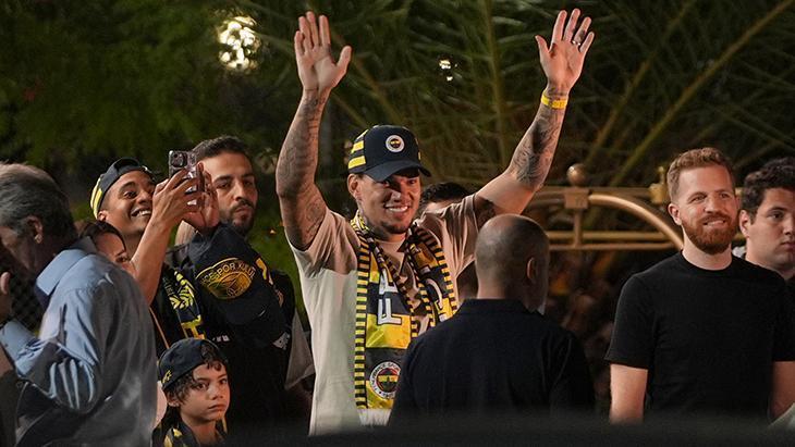 Fenerbahçe Ederson'u KAP'a bildirdi! İmza için İstanbul'a geldi 1 fenerbahce edersonu kapa bildirdi imza icin istanbula geldi gv3sc2C3