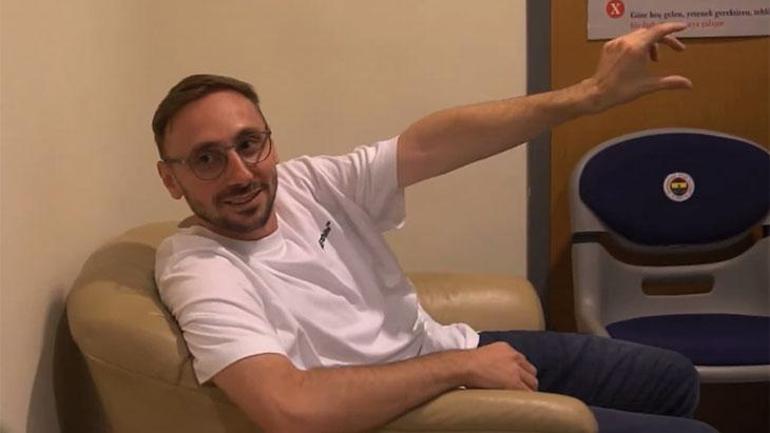 Fenerbahçe'nin yeni transferi Kerem Aktürkoğlu: FB TV izleyerek büyüdük 3 fenerbahcenin yeni transferi kerem akturkoglu fb tv izleyerek buyuduk 1 nvH1Ldm1
