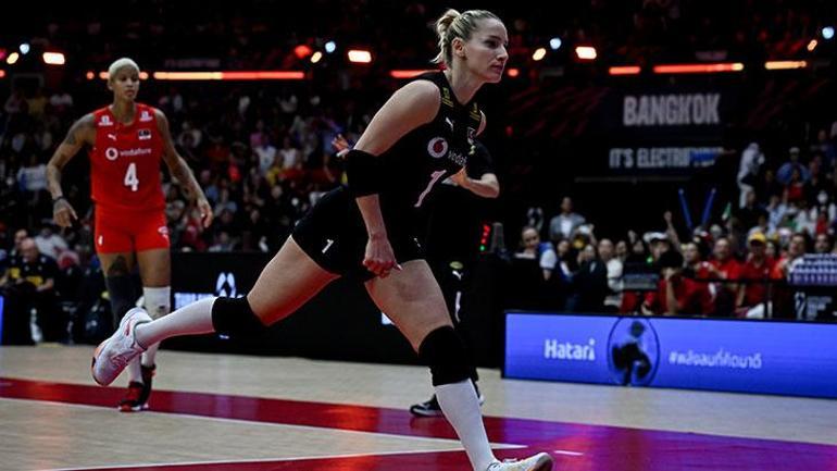 Filenin Sultanları'nda Gizem Örge: 'Almadığımız bir tek olimpiyat madalyası kaldı' 3 filenin sultanlarinda gizem orge almadigimiz bir tek olimpiyat madalyasi kaldi 1 cXl9sGUm