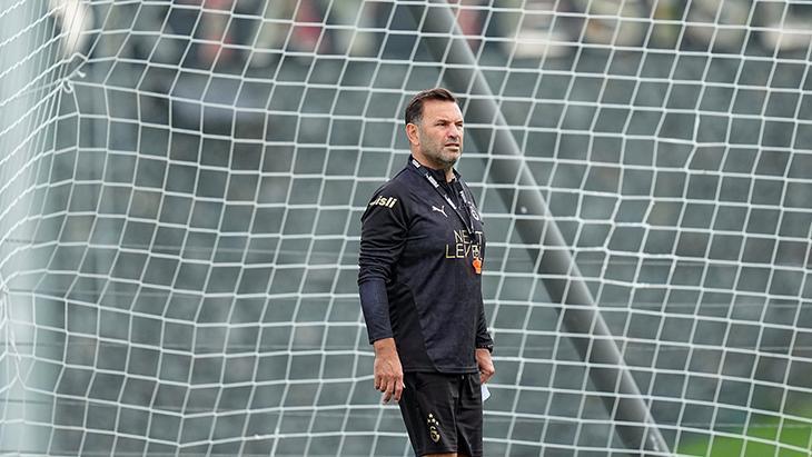 Galatasaray'da Okan Buruk'tan değişim kararı! Oyuncularla toplantı 1 galatasarayda okan buruktan degisim karari oyuncularla toplanti fGycFuTA