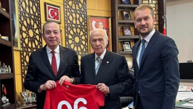 genclerbirliginden mhp genel baskani devlet bahceliye ziyaret aSZaNPL8