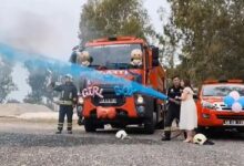 itfaiye aracinda duygusal anlar cift bebeklerinin cinsiyetini sira disi surprizle ogrendi jEq2Lrwm