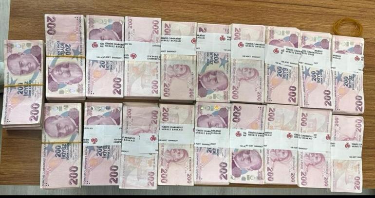 İzmir Karşıyaka’da 1,2 milyon TL’lik silahlı soygun: 4 tutuklama 2 izmir karsiyakada 12 milyon tllik silahli soygun 4 tutuklama 0 MKGPAr91