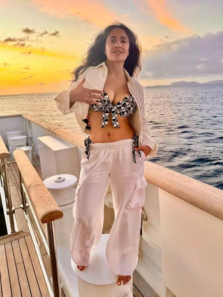 Kim der 59 diye! Salma Hayek'ten doğum günü paylaşımı: Hala dans ediyorum 3 kim der 59 diye salma hayekten dogum gunu paylasimi hala dans ediyorum 1 1MYJBEWG