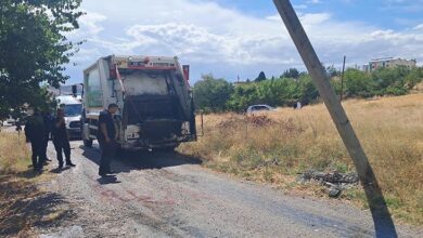 kirikkalede facia cop kamyonu geri hareket yapti paklik gorevlisinin kolu koptu zOwArFPV
