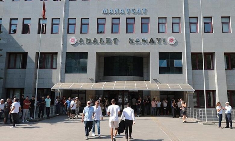 manavgat belediyesine yonelik rusvet sorusturmasi 2 kisi tahliye edildi Oq9YTzmL