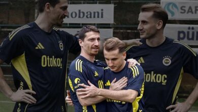 mert hakandan kerem akturkogluna birinci sozler fenerbahce antrenmanindan sicak manzara UmUCcOMk