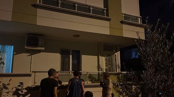 Muğla’da CHP'li liderin dede ve anneannesinin meskenine molotoflu hücum 2 muglada chpli liderin dede ve anneannesinin meskenine molotoflu hucum 0 ZLPMA46H